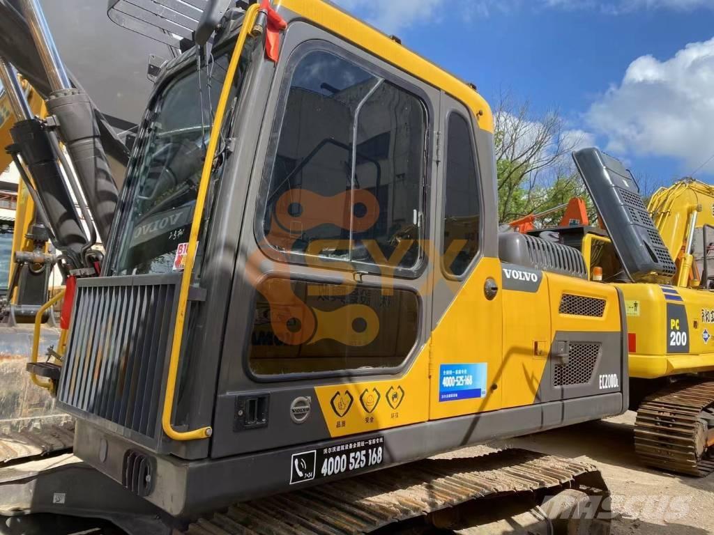 Volvo EC 200 Vikšriniai ekskavatoriai