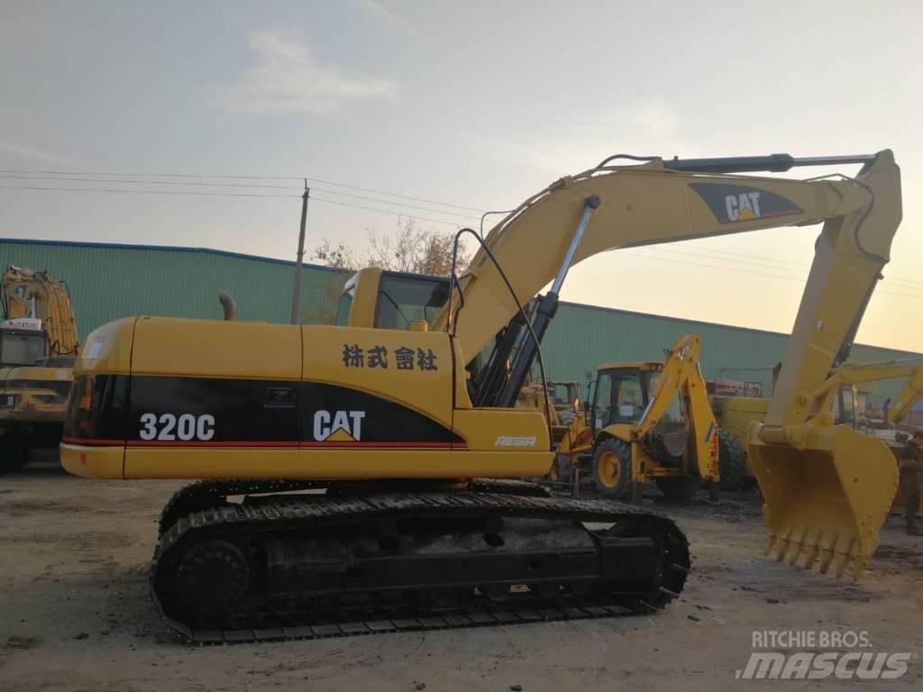 CAT 320C Vikšriniai ekskavatoriai