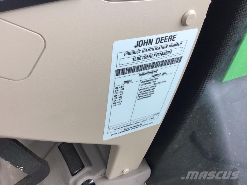John Deere 6R155 Traktoriai