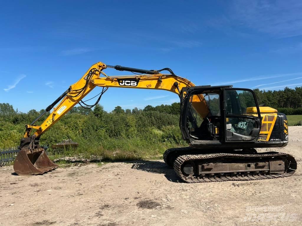 JCB JS 130 LC Vikšriniai ekskavatoriai
