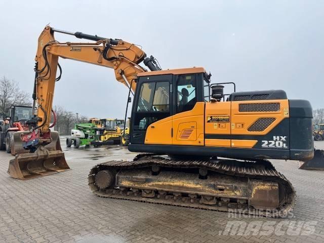 Hyundai HX 220 L Vikšriniai ekskavatoriai