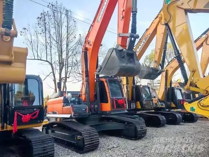 Doosan DH300 Vikšriniai ekskavatoriai