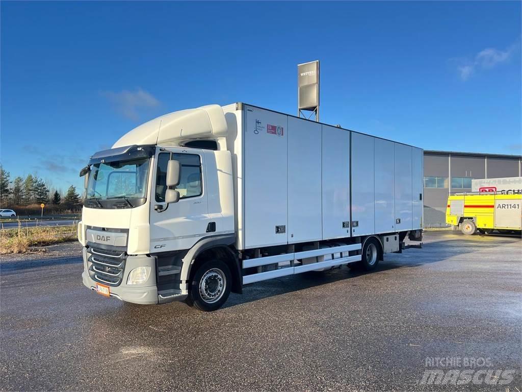 DAF CF 300 FA 4X2 Sunkvežimiai su dengtu kėbulu
