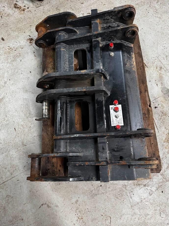 Terex TL 80 Greito sujungimo jungtys