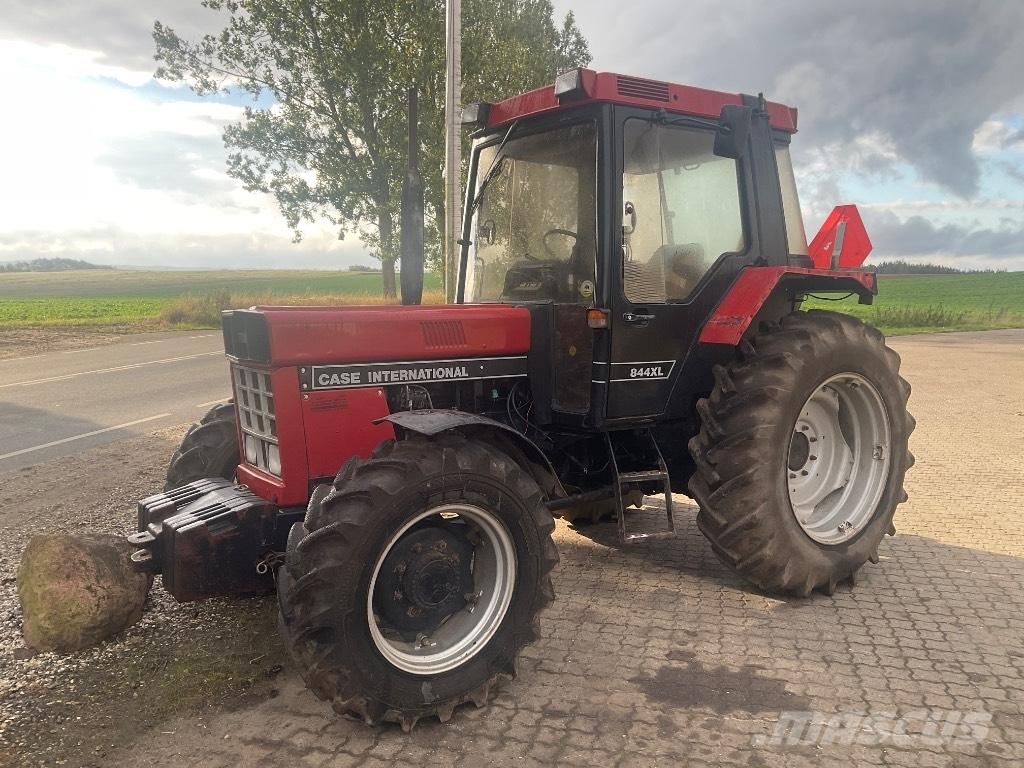 Case IH 844 xla Traktoriai
