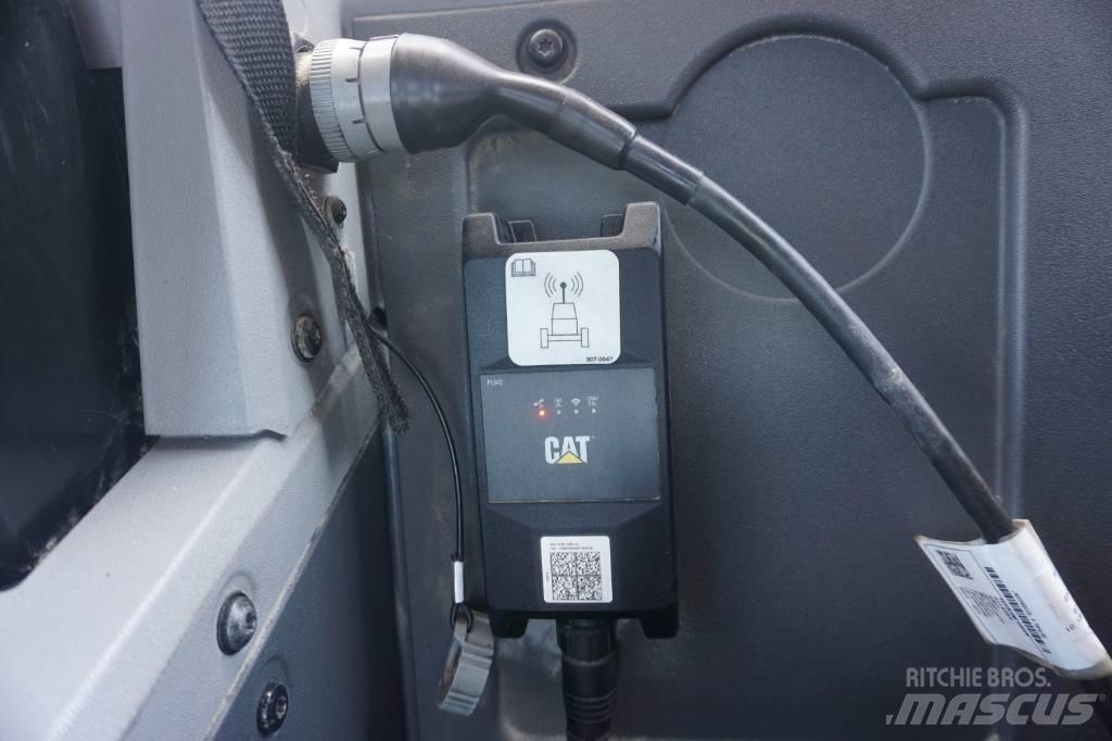 CAT 972 K Naudoti ratiniai krautuvai