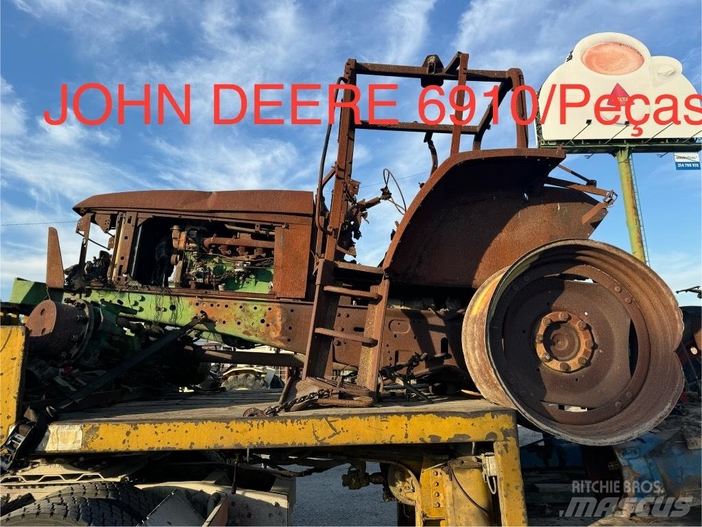 John Deere 6910 Traktoriai