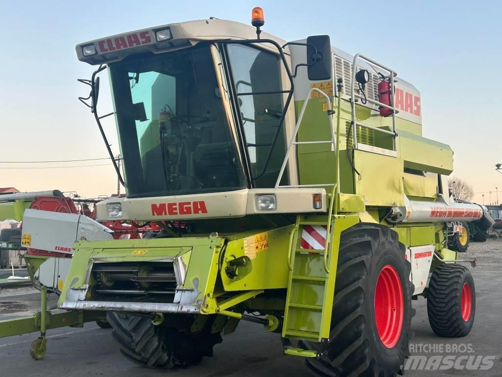 CLAAS Mega 202 Derliaus nuėmimo kombainai