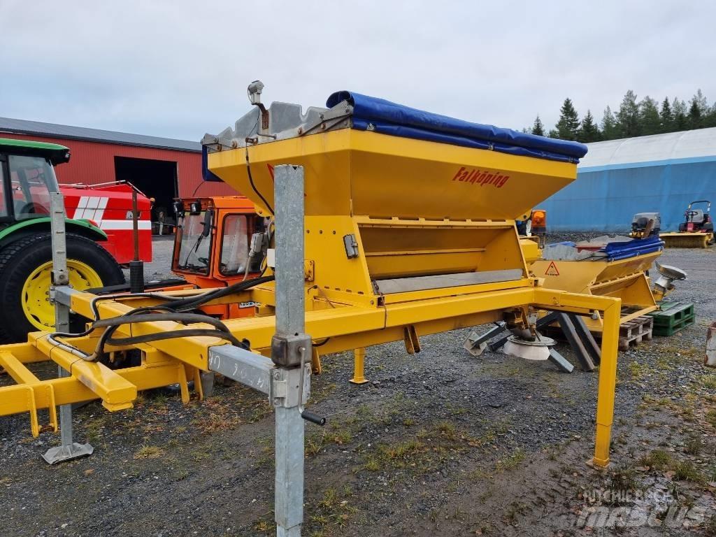Falköping C-2 Kiti naudoti statybos komponentai