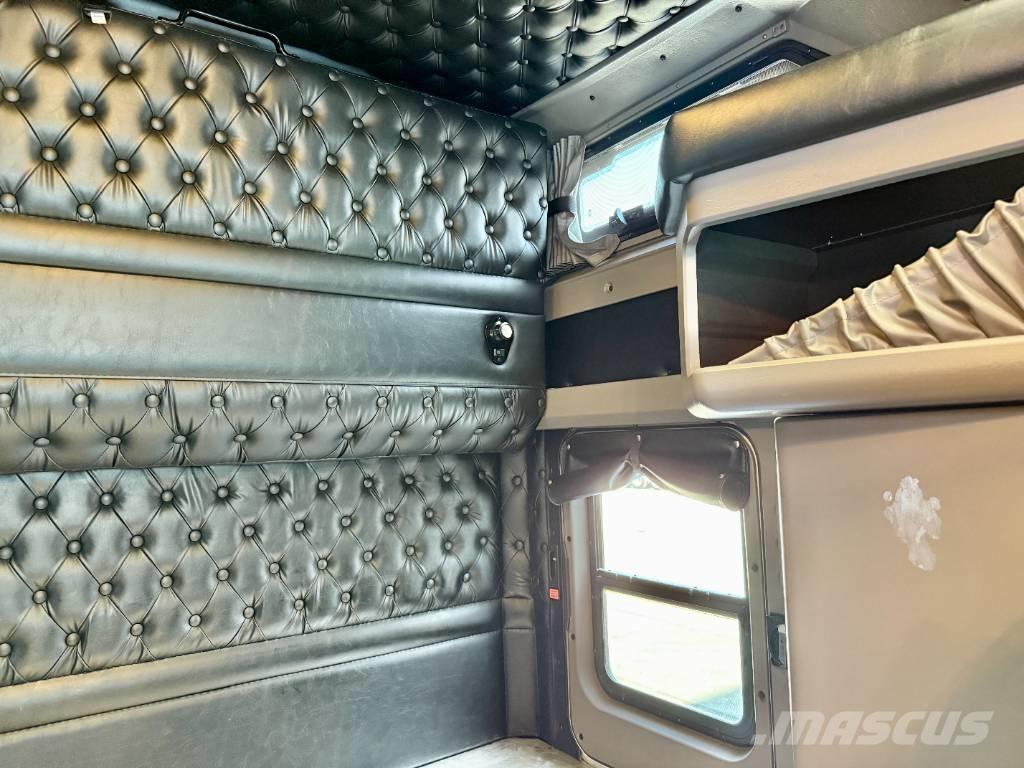 Kenworth W 900 Naudoti vilkikai