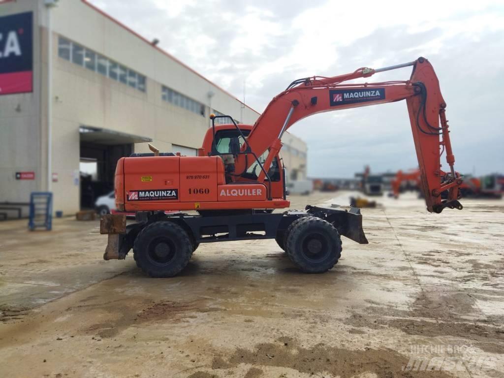Doosan DX 140 W Ratiniai ekskavatoriai