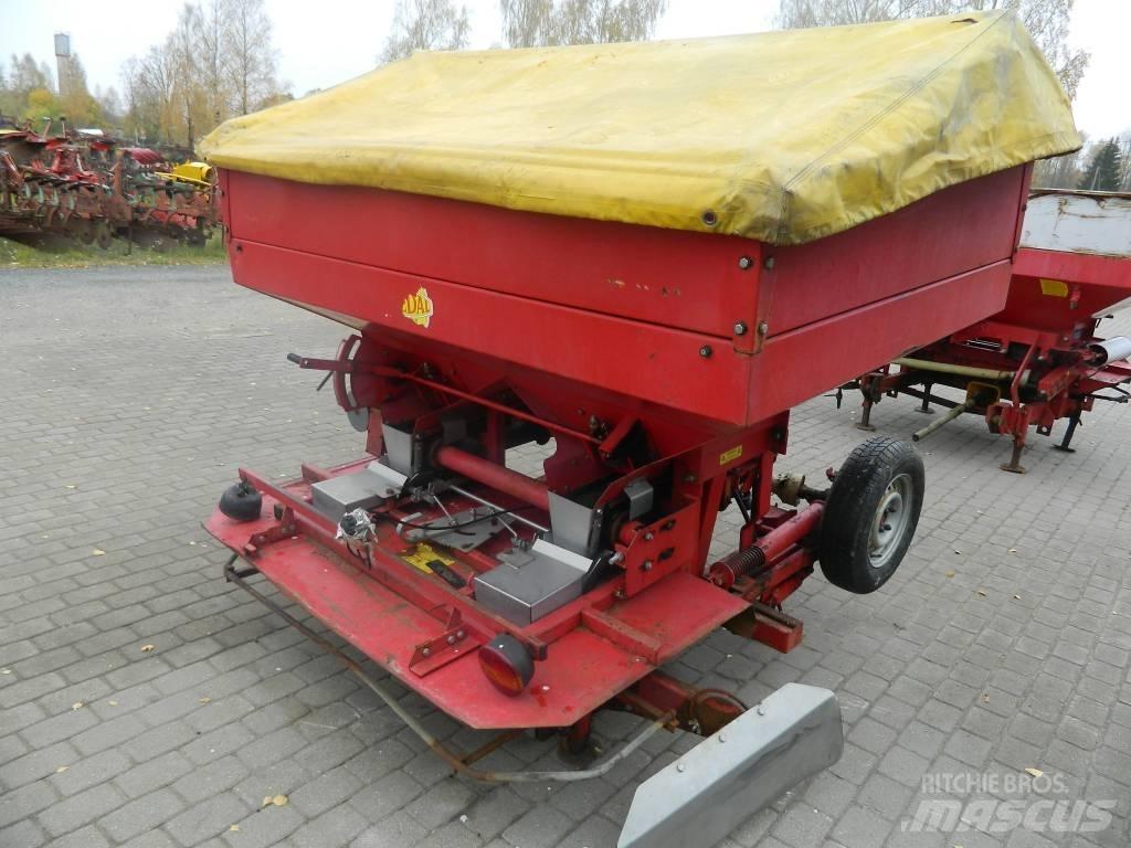Bredal B 2 Mineralinių trąšų barstytuvai