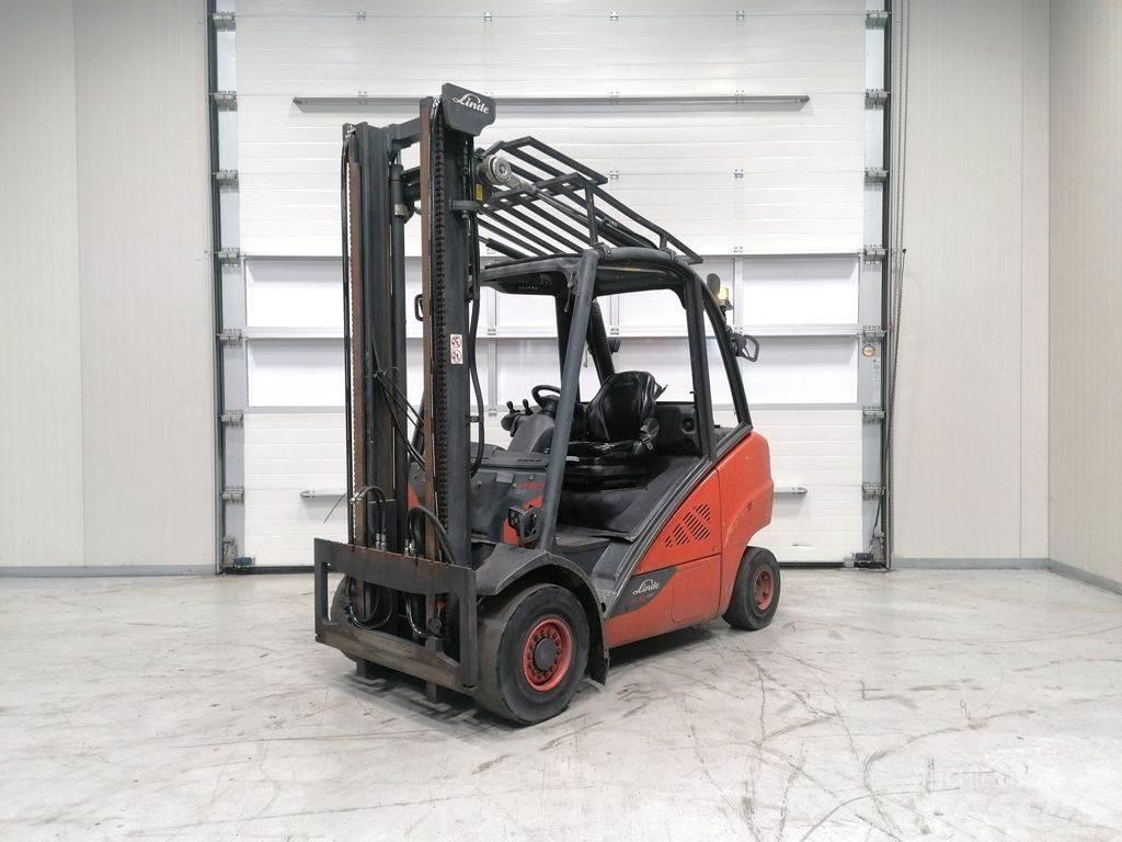 Linde H30D-02 Dyzeliniai krautuvai
