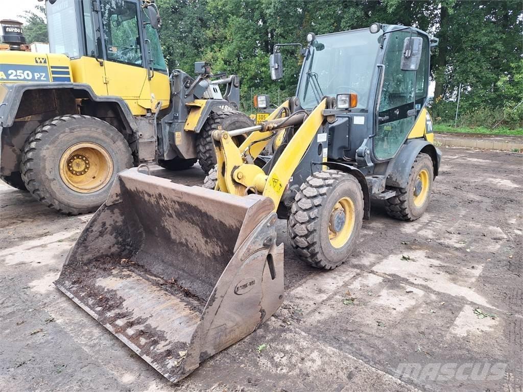 Komatsu WA 70 4X4 Statyba - Kita