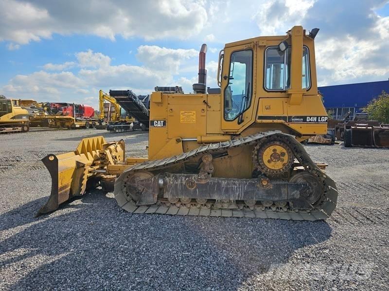 CAT D 4 H LGP Vikšriniai buldozeriai