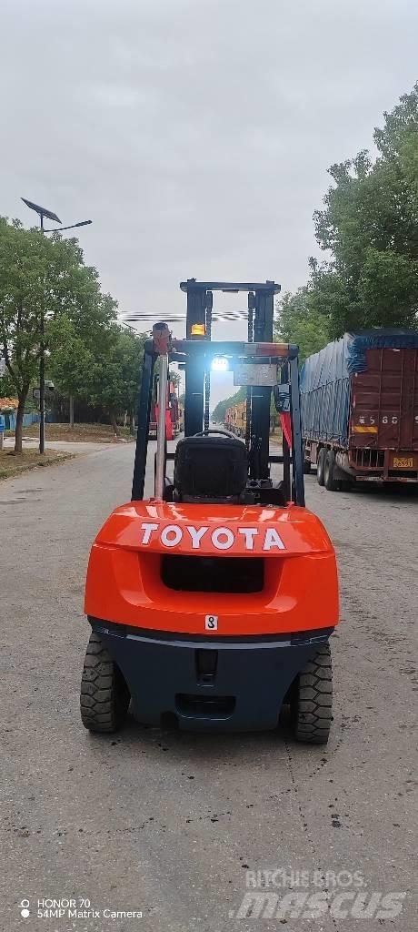Toyota FD 50 Dyzeliniai krautuvai