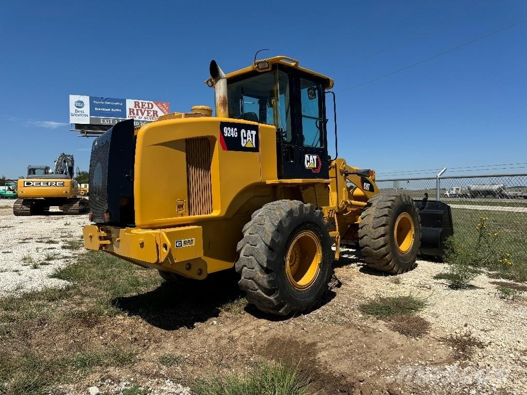 CAT 924 G Naudoti ratiniai krautuvai