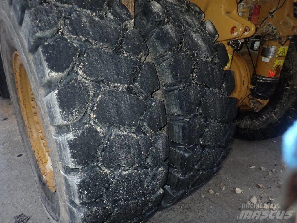 CAT 770 G Karjeriniai savivarčiai