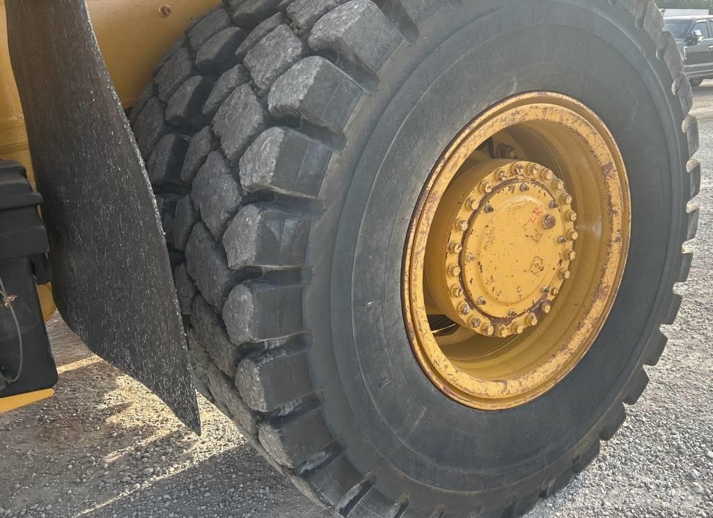 CAT 770 G Karjeriniai savivarčiai