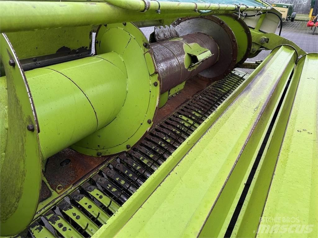 CLAAS PU 300 Pro T Savaeigių pašarų ruošimo mašinų priedai
