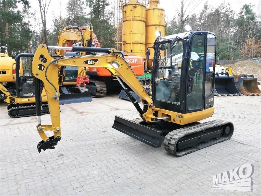 CAT 302.7 D CR Mini ekskavatoriai < 7 t
