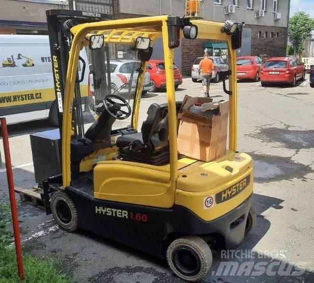 Hyster J1.6XN Elektriniai šakiniai krautuvai