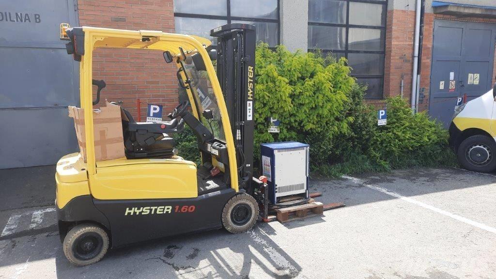 Hyster J1.6XN Elektriniai šakiniai krautuvai
