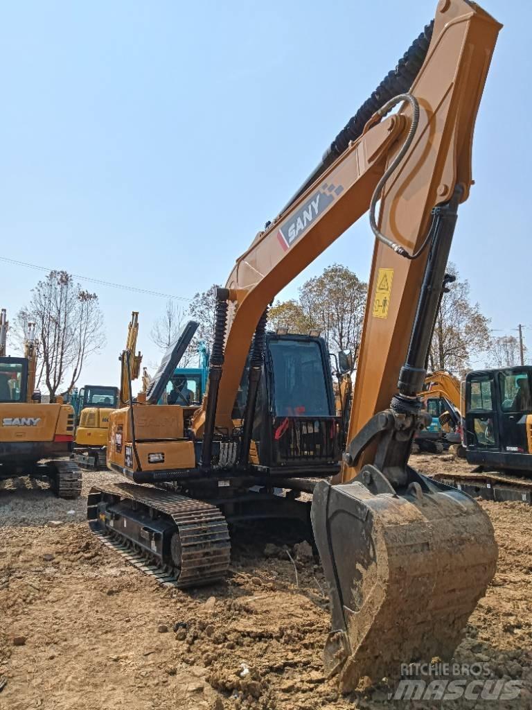 Sany SY 135C Vidutinės galios ekskavatoriai 7-12 t