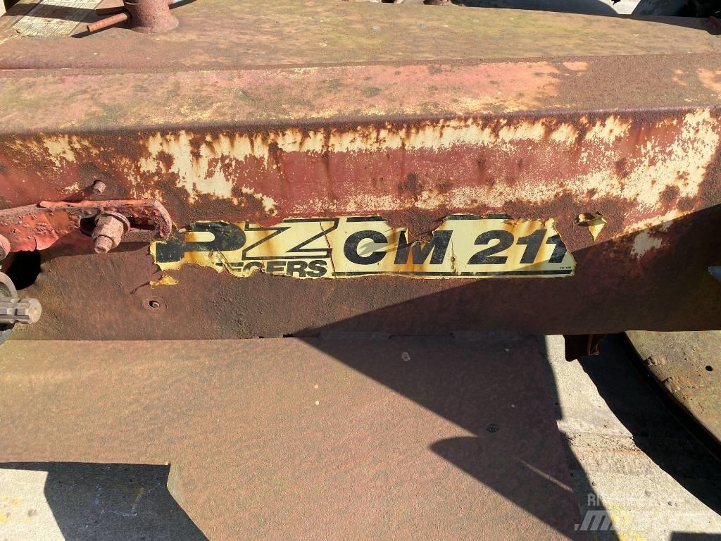PZ CM 211 Šienapjovės