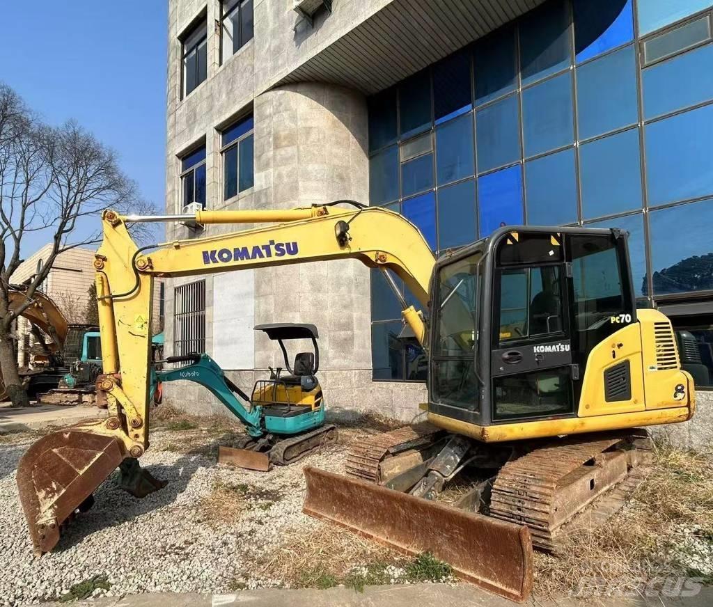 Komatsu PC70 Vikšriniai ekskavatoriai