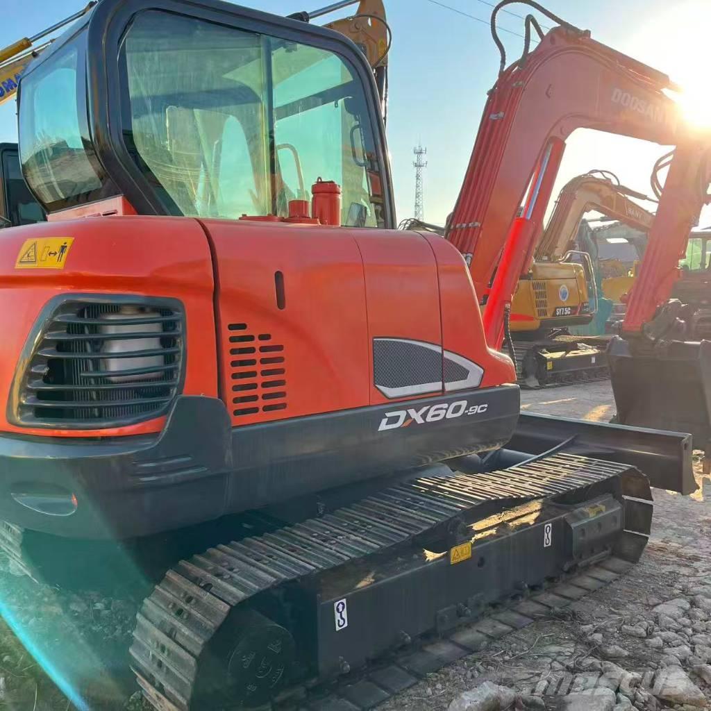 Doosan DX 60 Mini ekskavatoriai < 7 t