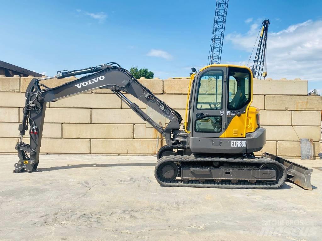 Volvo ECR 88 D Vidutinės galios ekskavatoriai 7-12 t