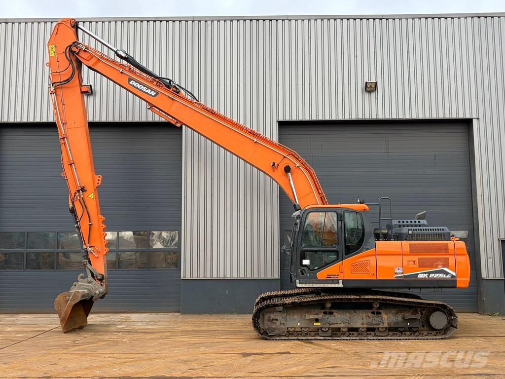 Doosan DX225LC-7 Vikšriniai ekskavatoriai