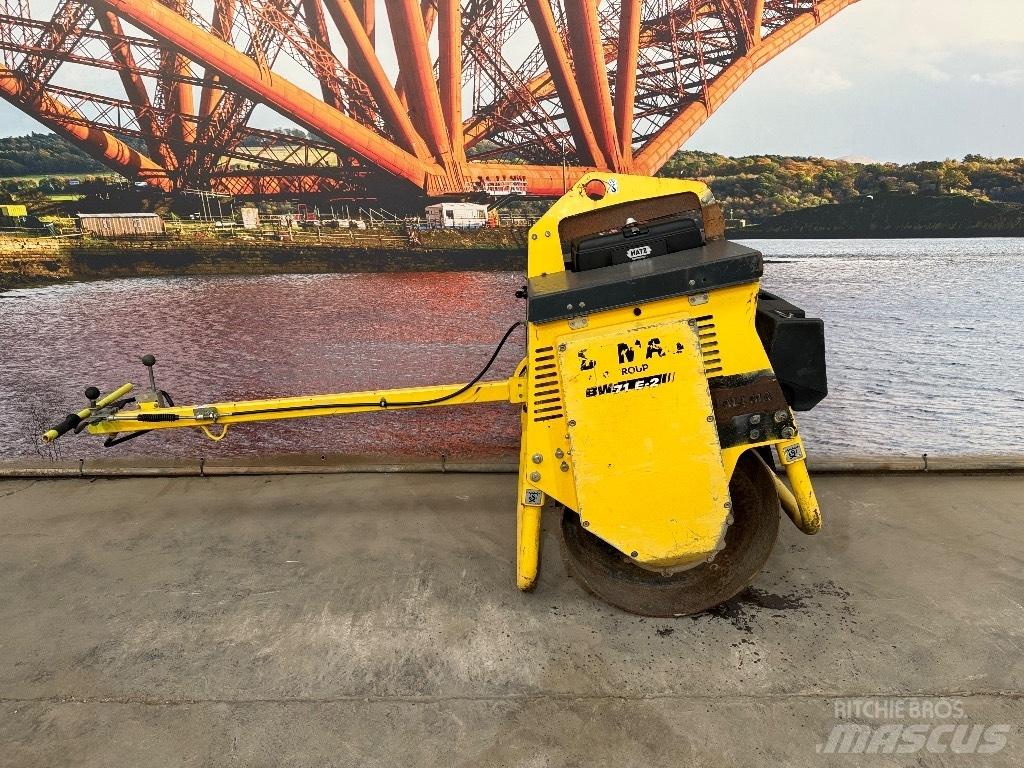 Bomag BW 71 E-2 Vieno būgno volai