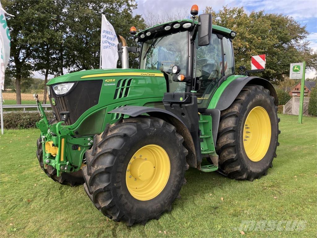 John Deere 6215R Traktoriai