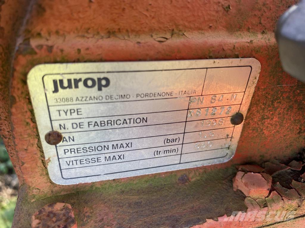 Pichon TSC6 Mėšlo barstytuvai