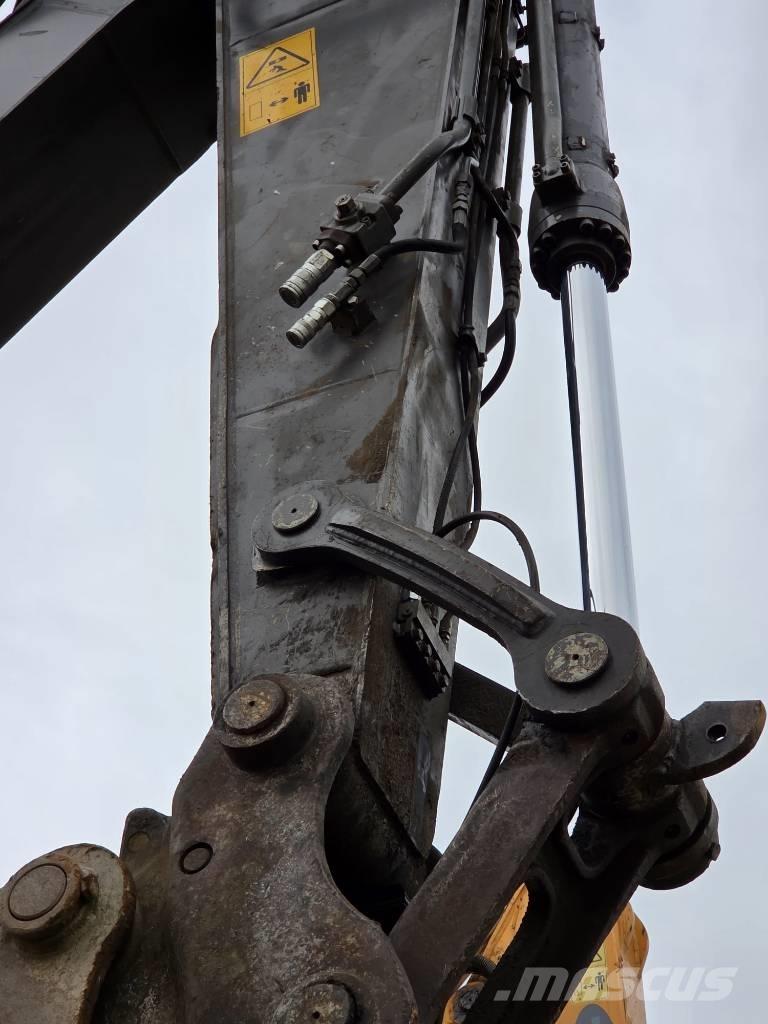 Volvo EC220EL Vikšriniai ekskavatoriai