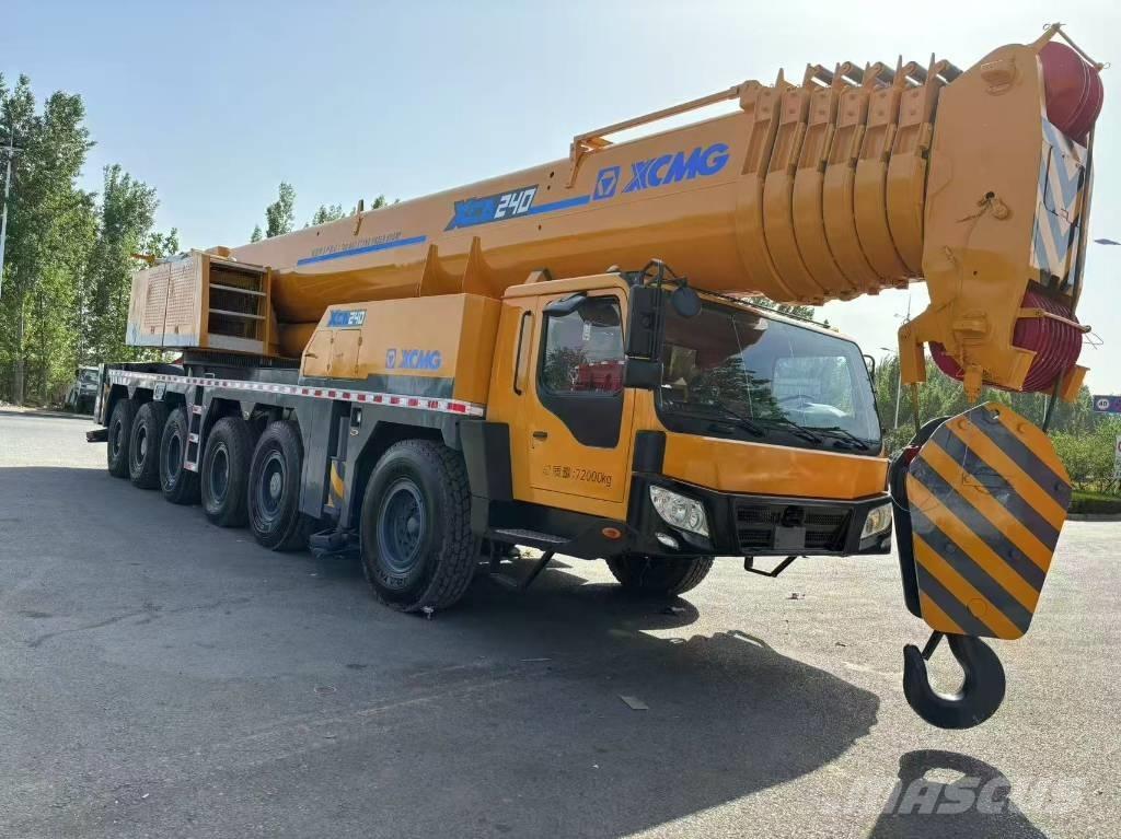 XCMG XCA240 Neapdoroto reljefo kranai