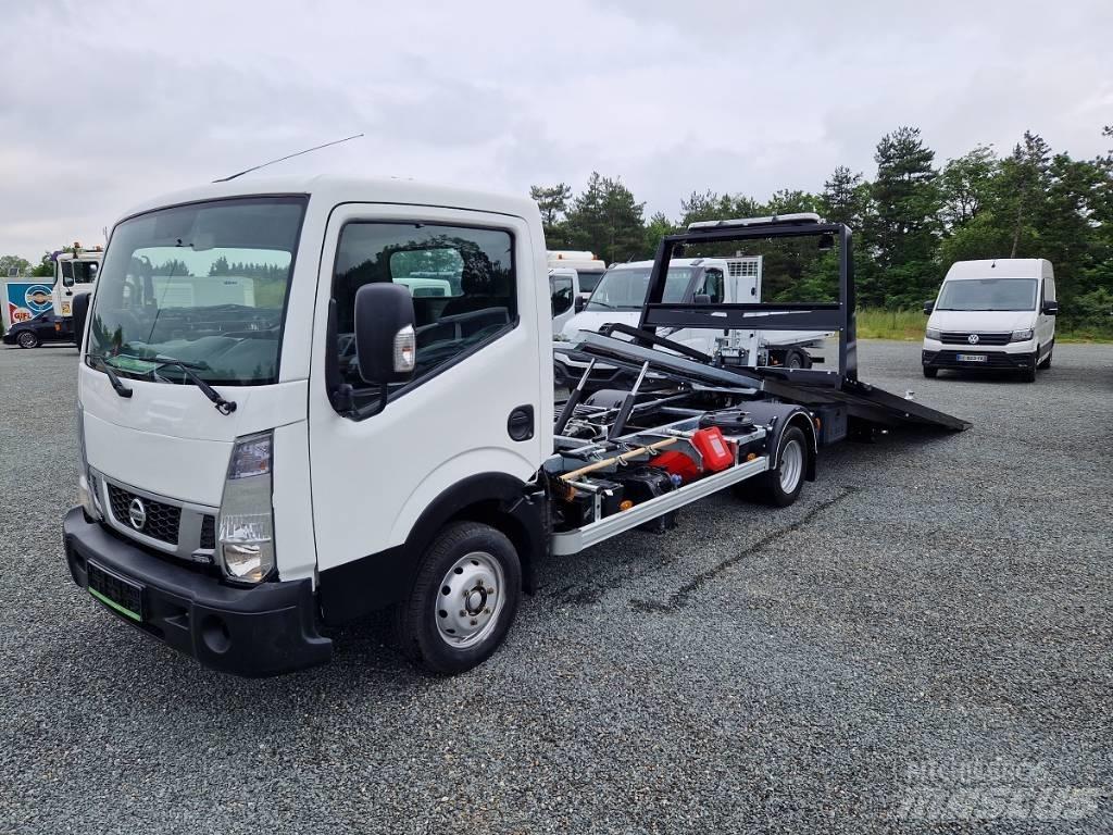 Nissan 35.13 Krovininiai furgonai