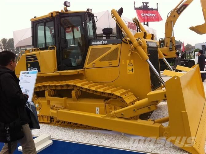 Komatsu d65ex-16 Vikšriniai buldozeriai