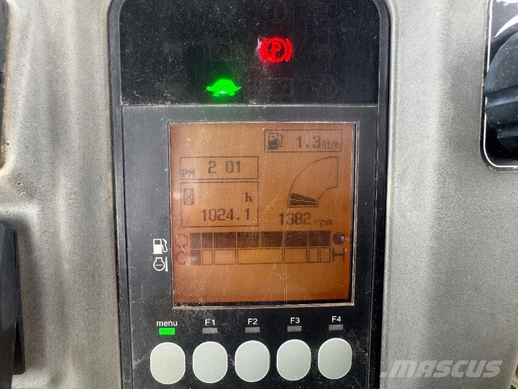 Yanmar C 30 R Vikšrinė savivartė technika