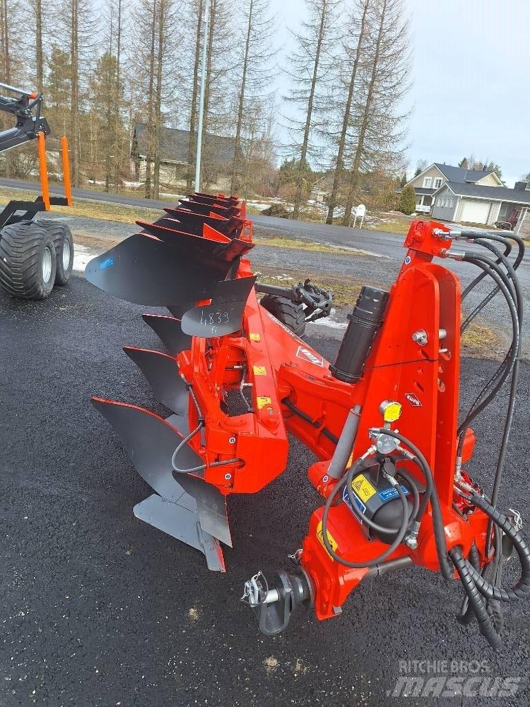 Kuhn Vari-Master 123 Apverčiamieji plūgai
