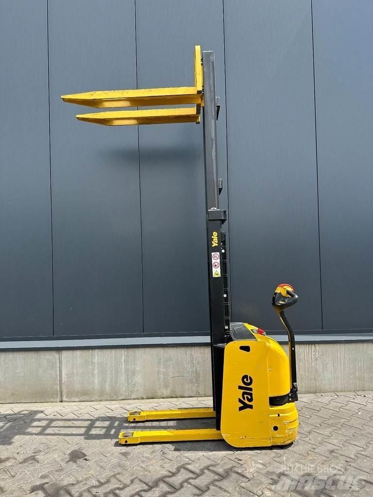 Yale MS 10E-2860 Rankiniai vėžimėliai