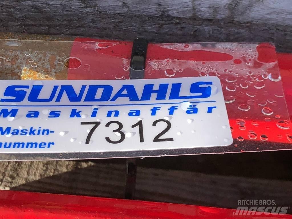  RF Tjälrivare S30 Kultivatoriai-purentuvai