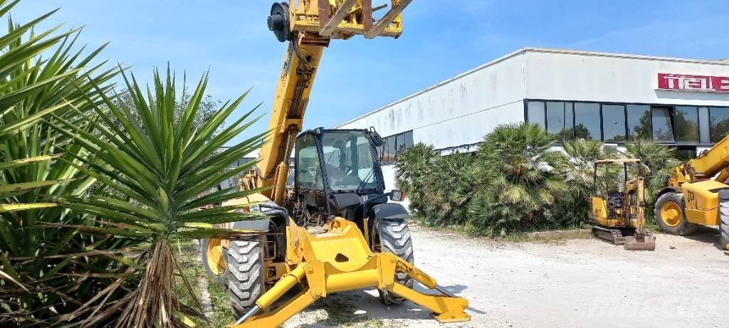 JCB 532-120 Teleskopiniai krautuvai