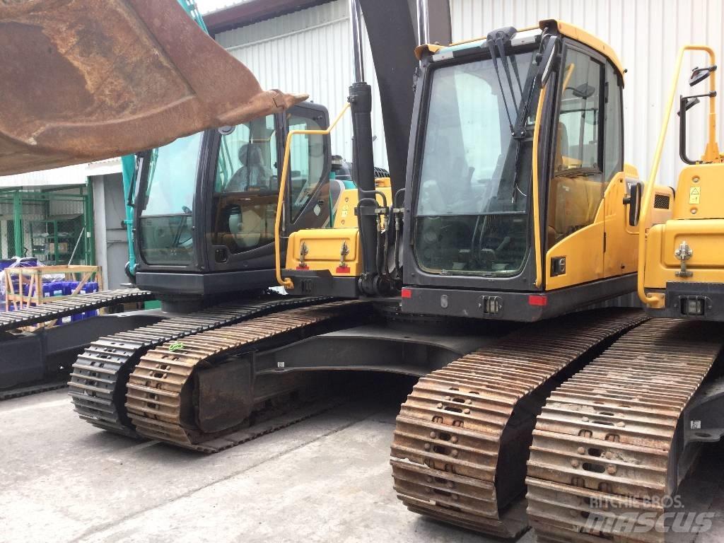 Volvo EC220DL Vikšriniai ekskavatoriai