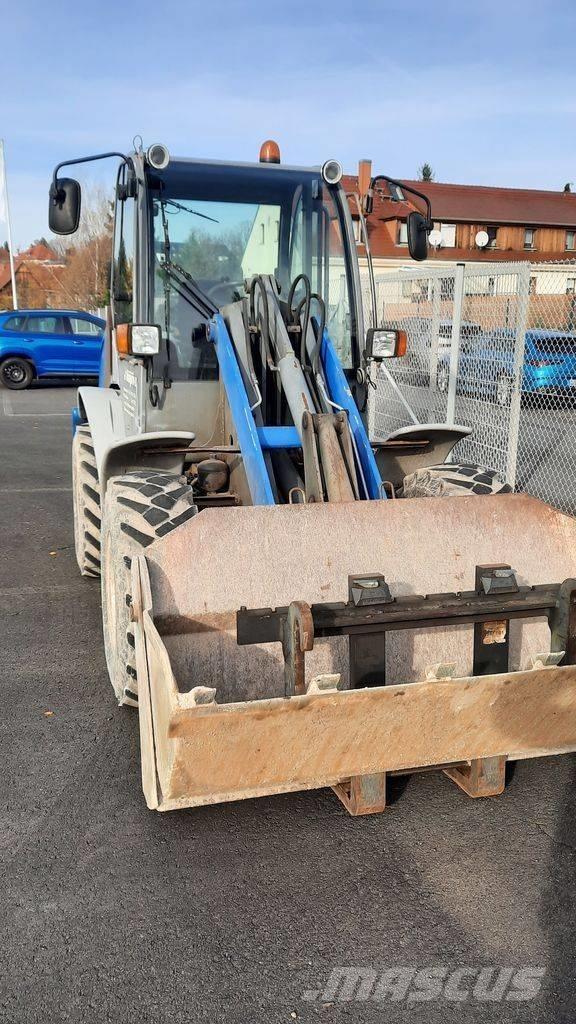 Kramer 750 Naudoti ratiniai krautuvai