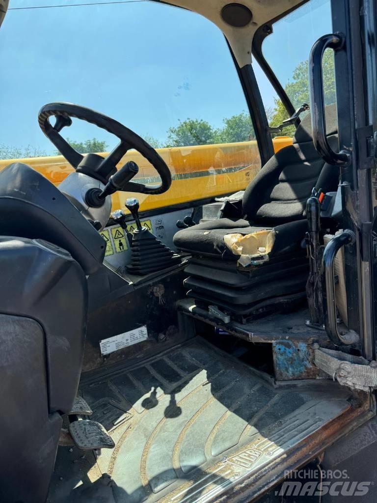 JCB 535-125 Teleskopiniai krautuvai