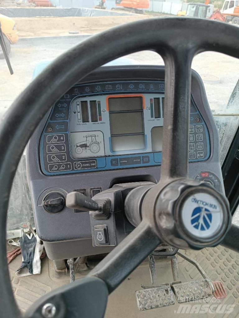 New Holland 8870 A Traktoriai