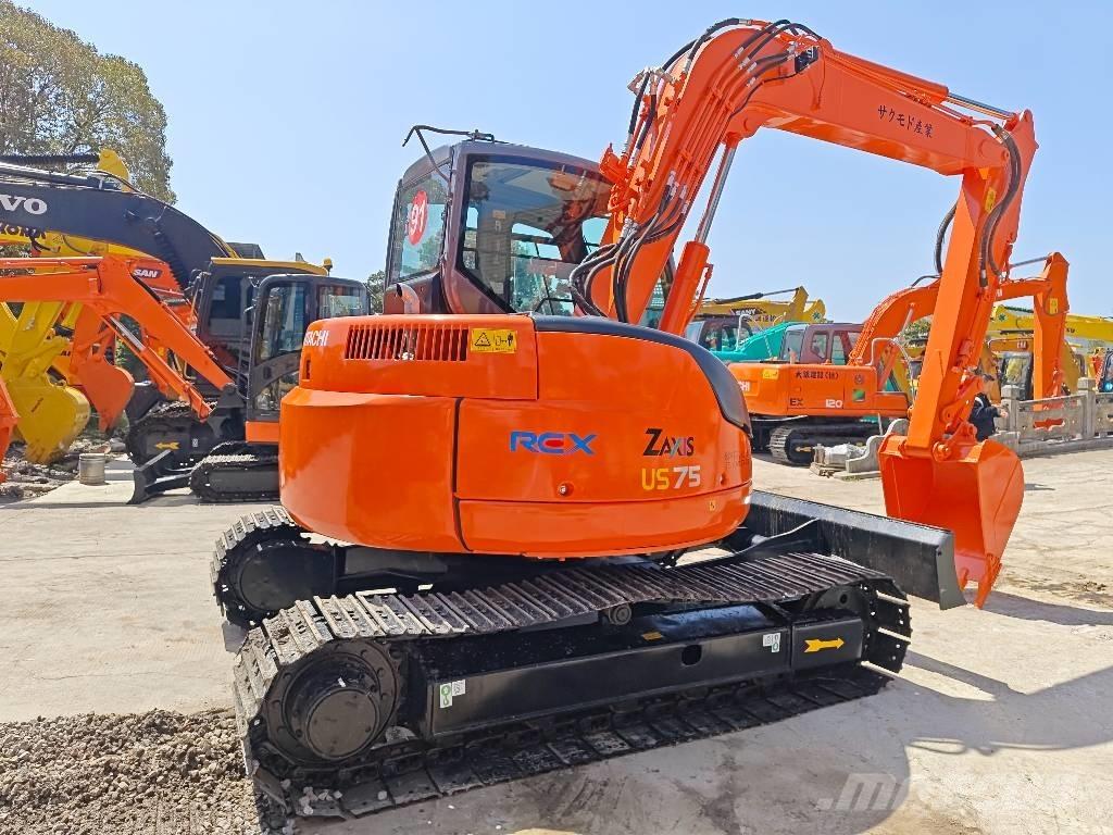 Hitachi ZX 75 US Vidutinės galios ekskavatoriai 7-12 t